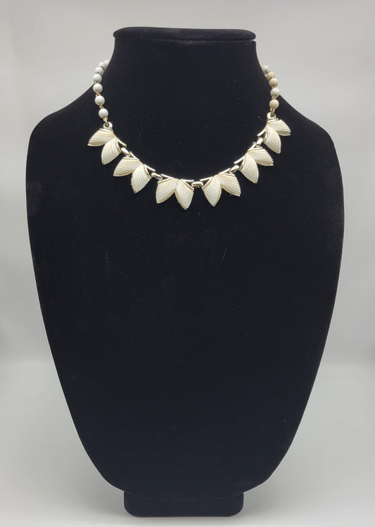 "White Ridges" Necklace