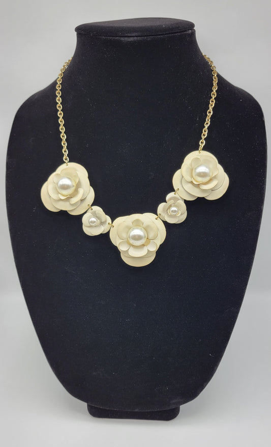 "Ivory Rose" Necklace